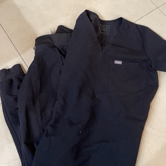 Figs - Picture 2 of 2